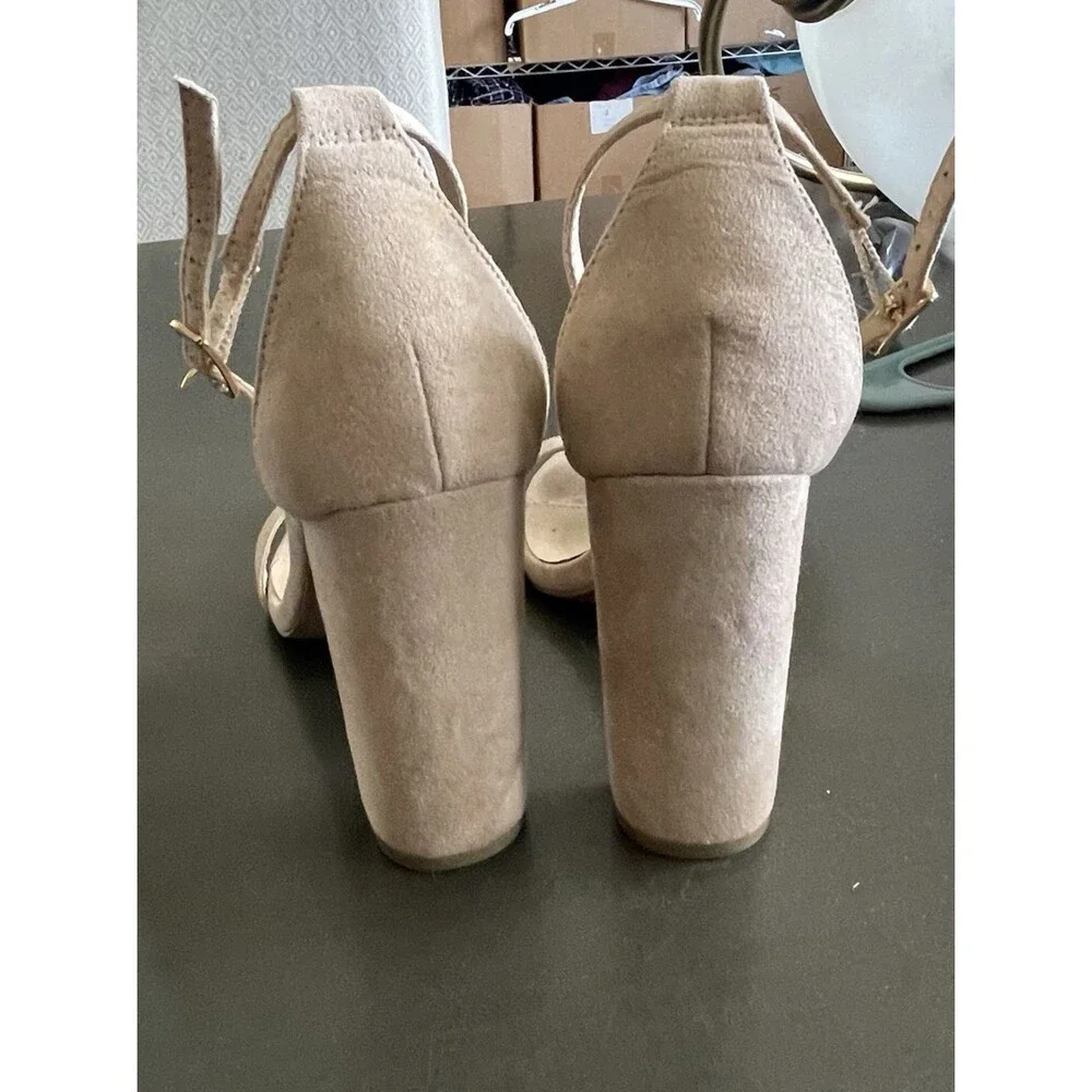 Wild Diva Nude Ankle Strap Block High Heel Open Toe Shoes 6 Faux Suede Wedding
